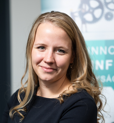 Kamilla Kövecses